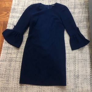 Navy Blue Club Monaco Dress. Size 00. 3/4 sleeve.